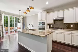 204 Ellsworth Wy, Monmouth Junction, NJ 08852 - Photo 17