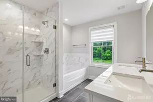52 Riverwalk River, Plainsboro Township, NJ 08536 - Photo 25