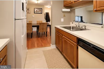 4912 Ravens Crest Drive, Plainsboro Township, NJ 08536 - Photo 7