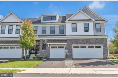 29 Beachwood Drive, Monroe Township, NJ 08831 - Photo 1