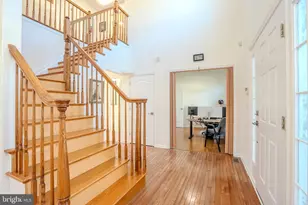 50 Kelly Way, Monmouth Junction, NJ 08852 - Photo 5