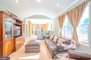 50 Kelly Way, Monmouth Junction, NJ 08852 - Photo 23