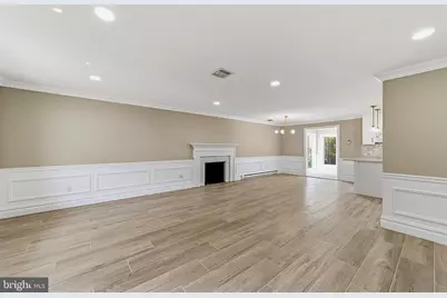 66 Essex Road #66B, Jamesburg, NJ 08831 - Photo 3