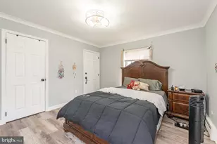323 Gill Ln, Iselin, NJ 08830 - Photo 5