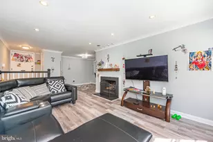323 Gill Ln, Iselin, NJ 08830 - Photo 13