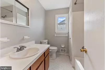 102 Benjamin Court, Dayton, NJ 08810 - Photo 15