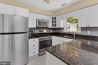 127 Baron Lane, East Brunswick Township, NJ 08816 - Photo 5