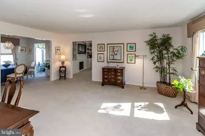 314 Sharon Way, Monroe Township, NJ 08831 - Photo 17