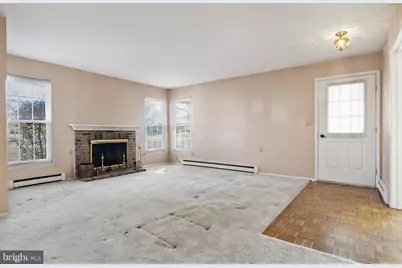 914 Liverpool Circle, Manchester Township, NJ 08759 - Photo 7