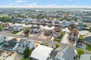 129 S Captains Dr, Little Egg Harbor, NJ 08087 - Photo 3