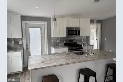 530 E Point Pleasant Avenue, Ocean Gate, NJ 08740 - Photo 11