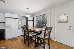 218 Swan Blvd, Toms River, NJ 08753 - Photo 7