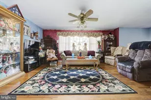 1121 Aspen Dr, Toms River, NJ 08753 - Photo 3