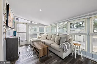 20 W Washington Avenue #2, Long Beach Township, NJ 08008 - Photo 3