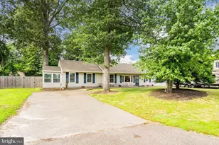 609 Main St, Bayville, NJ 08721 - Photo 3