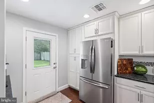 609 Main St, Bayville, NJ 08721 - Photo 11