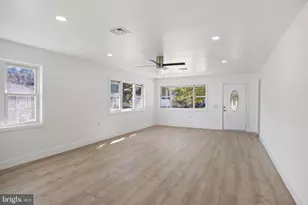 5 St Andrews Ct, Toms River, NJ 08753 - Photo 9