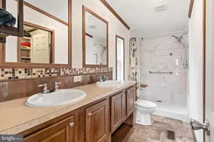 208 Longboat Ave, Beachwood, NJ 08722 - Photo 21