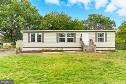 208 Longboat Avenue, Beachwood, NJ 08722 - Photo 1