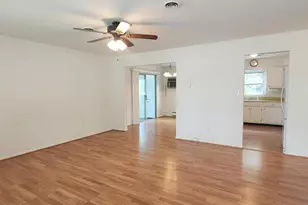 77 Brakenbury Dr, Toms River, NJ 08757 - Photo 3