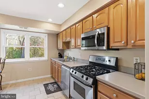 101 Reflection Rd, Toms River, NJ 08753 - Photo 11