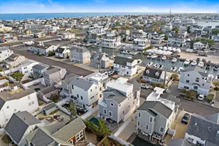 27 W South 33rd, Long Beach Township, NJ 08008 - Photo 79