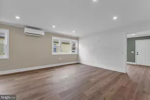 94 Troumaka St, Toms River, NJ 08757 - Photo 9