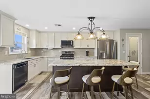 119 E Pennsylvania Ave, Long Beach Township, NJ 08008 - Photo 9