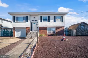 135 E Potomac Dr, Tuckerton, NJ 08087 - Photo 3