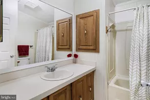 114 Briarwood Ct, Whiting, NJ 08759 - Photo 19