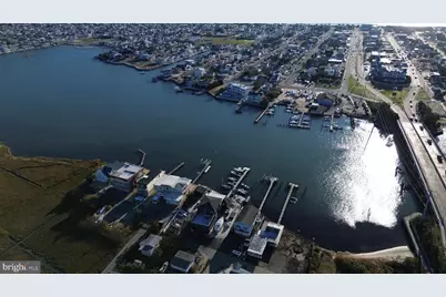 2572 E East Bay Avenue, Manahawkin, NJ 08050 - Photo 5