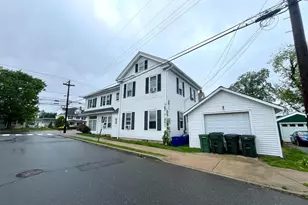 135 E Main St, Tuckerton, NJ 08087 - Photo 5