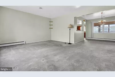 50 Oakfield Road, Toms River, NJ 08757 - Photo 9