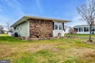 201 Blake Cir, Brick, NJ 08724 - Photo 41