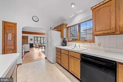373 N 2nd Street, Surf City, NJ 08008 - Photo 23