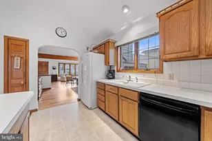 373 N 2nd St, Surf City, NJ 08008 - Photo 23