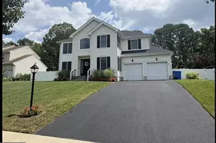 310 Winding Oak Trail, Manahawkin, NJ 08050 - Photo 3