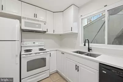 140 Downing Street, Lakewood, NJ 08701 - Photo 7