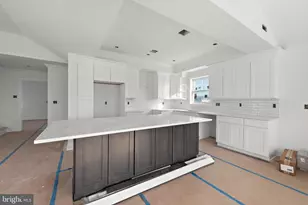 354 W 11th St, Ship Bottom, NJ 08008 - Photo 13