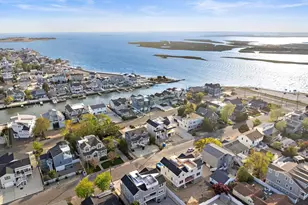 354 W 11th St, Ship Bottom, NJ 08008 - Photo 43