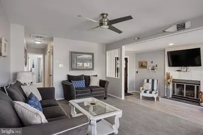 121 E Schuylkill Road, Tuckerton, NJ 08087 - Photo 3