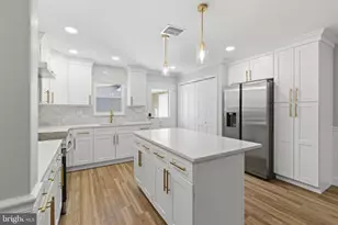 60 Buckingham Dr, Lakewood, NJ 08701 - Photo 7