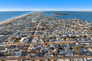 213 W 13th St, Ship Bottom, NJ 08008 - Photo 59