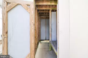 8 W Carolina Ave, Long Beach Township, NJ 08008 - Photo 33