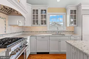 319 Pelham Ave, Beach Haven, NJ 08008 - Photo 17