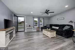 401 Maplehurst, Manchester Township, NJ 08759 - Photo 5