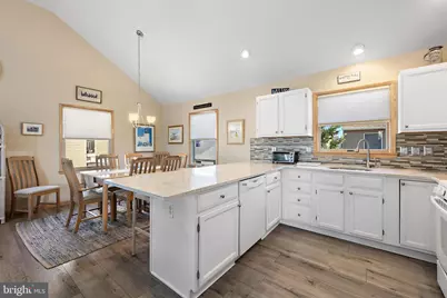 11 W 87th Street, Long Beach Township, NJ 08008 - Photo 9