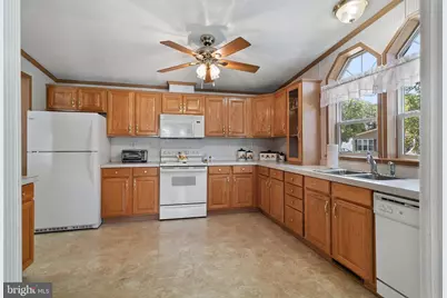 1104 Sycamore Court, Whiting, NJ 08759 - Photo 15