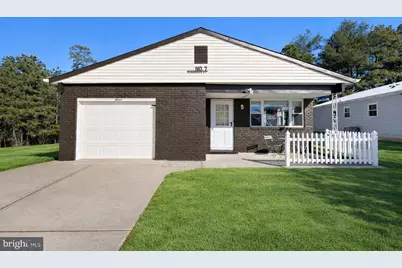 7 Bordeaux Court, Toms River, NJ 08757 - Photo 1