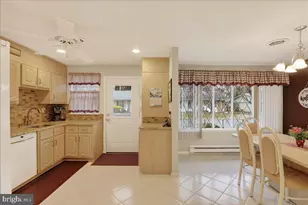 64 Cambridge Cir, Manchester Township, NJ 08759 - Photo 9